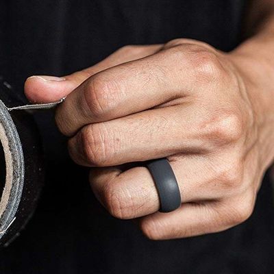 Moldeado Anillo de Boda de Silicona para Hombres 8,7 mm de ancho Banda de Boda de caucho 2,5 mm de espesor