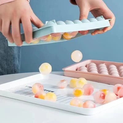 Material de PP Tres tamaños Eco-amigable Grado alimenticio Silicona para hacer hielo bandeja de hielo cubo de hielo Molde para hacer pequeñas bolas de hielo