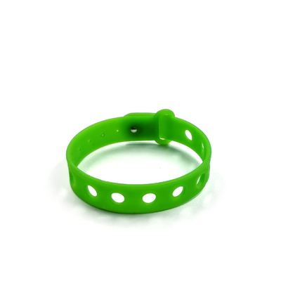 Piezas de diseño de silicona charm brazalete cadena de lujo zapatos de diseño de colección para final