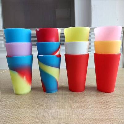 Diseño personalizado BPA-libre de la copa de silicona inquebrantable sostenible para beber vino y cerveza