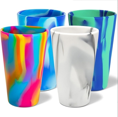 Tazas de café de silicona personalizadas Tumbler Regalo para viajes Taza de café con mango Taza de beber