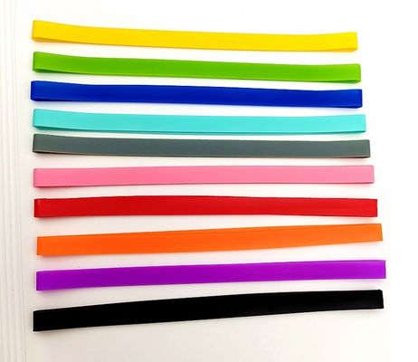 Cortar banda de goma de silicona soporte para la silla de playa Toallas de playa perfectos clips de toallas de playa