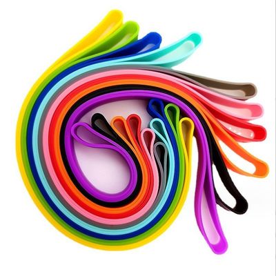 Banda de envoltura de silicona elástica y colorida perfecta para diversas aplicaciones
