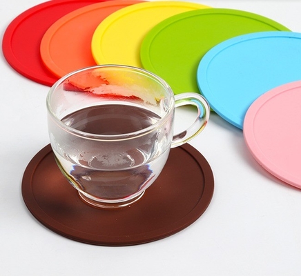 Capacitación redonda de silicona de agua potable sin estilo de diseño para la mesa de comedor